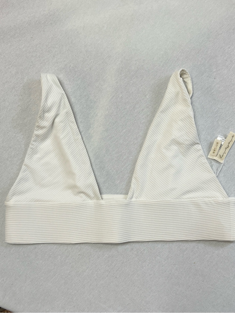 REVOLVE LoveWave Love Wave Lexi Ribbed Triangle Lined White Bikini Top MEDIUM